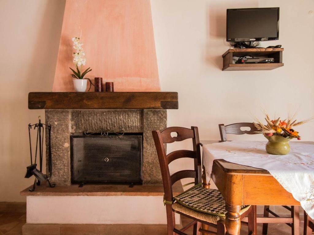 Le Casette Country House 2 Petricci Екстер'єр фото